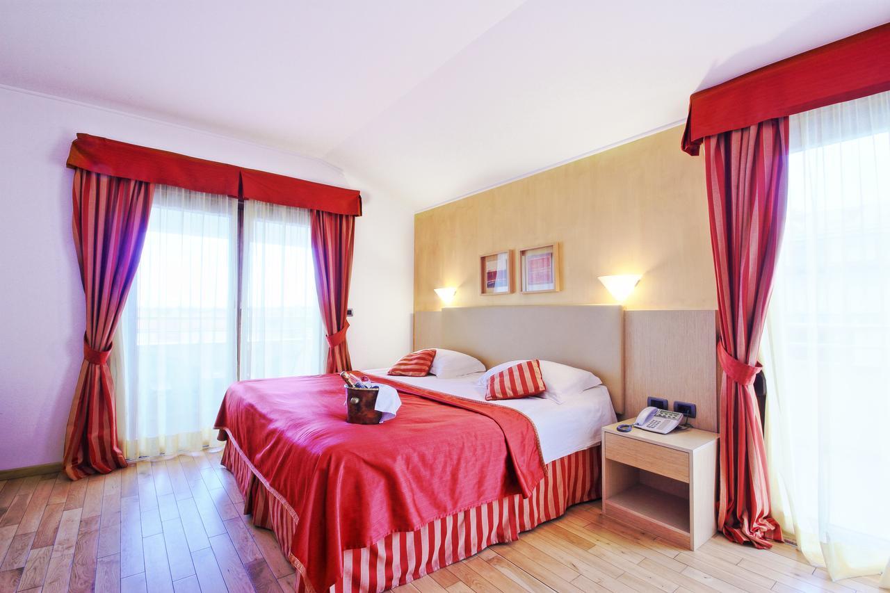 Vilola Bed & Breakfast Zambratija  Exterior photo