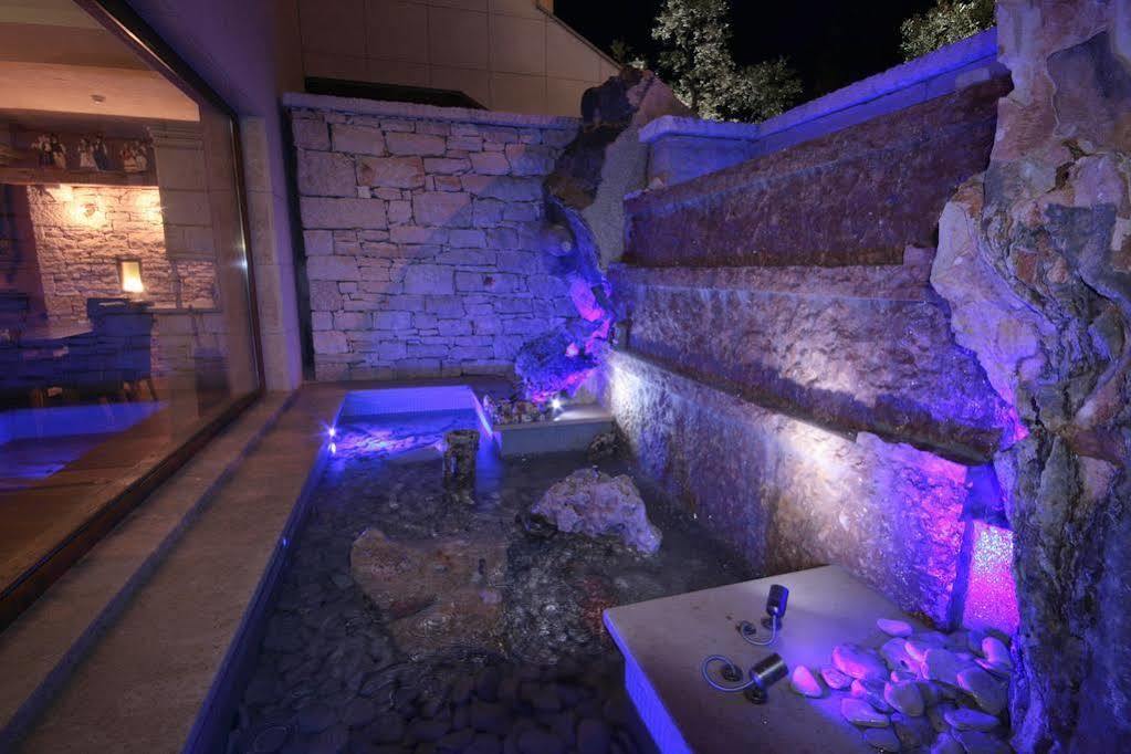 Vilola Bed & Breakfast Zambratija  Exterior photo